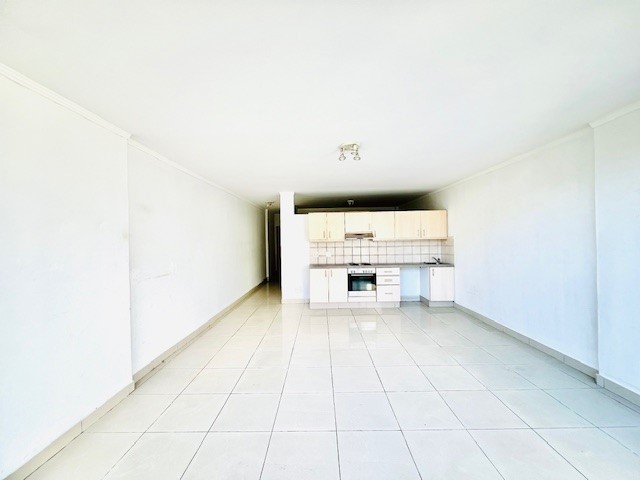 1 Bedroom Property for Sale in Zonnebloem Western Cape